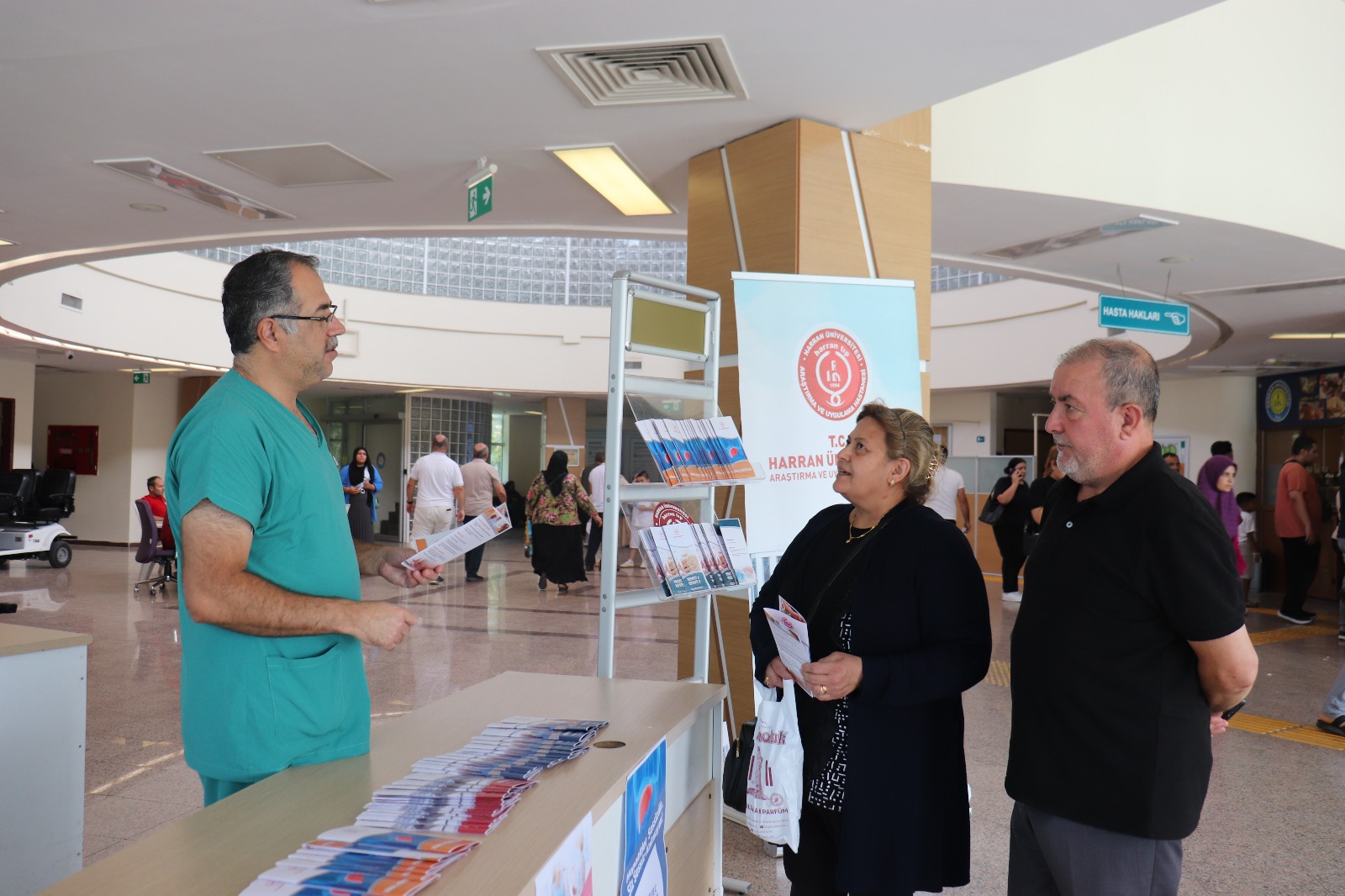 HEPATİTLE MÜCADELEDE YENİ ADIMLAR UZMANLAR ERKEN TANI VE AŞILAMANIN ÖNEMİNE DİKKAT ÇEKİYOR