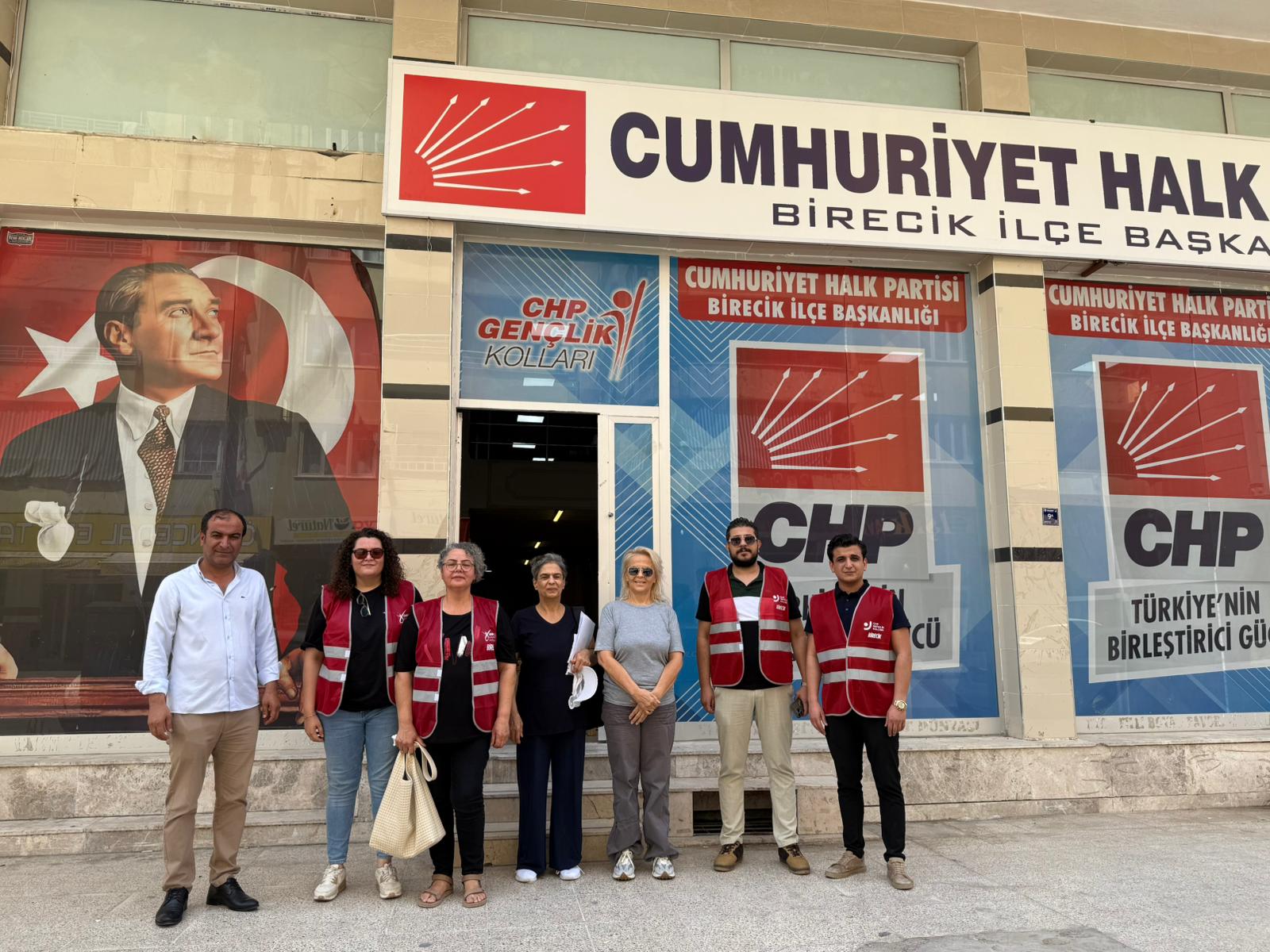 Ellerimiz Bir, Gönüllerimiz Bir” Projesiyle 1500 Aileye Destek