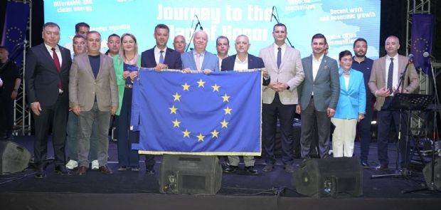 ÇORLU’DA AVRUPA ŞEREF BAYRAĞI ÖDÜL TÖRENİ DÜZENLENDİ