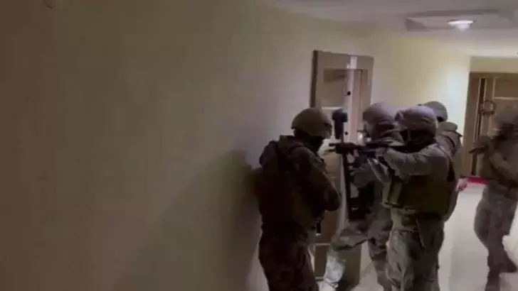 İstanbul merkezli 10 ilde FETÖ operasyonu: 13 kişi yakalandı