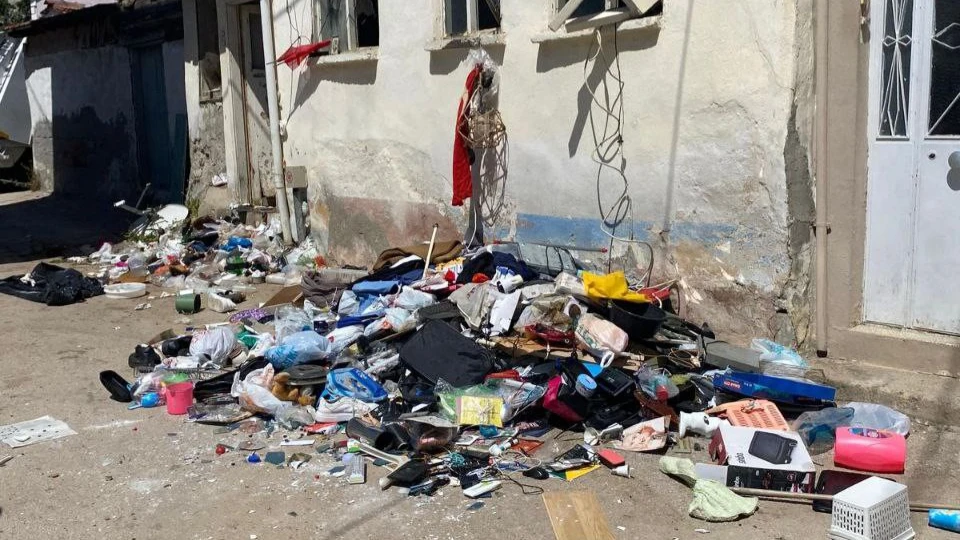 Mudanya'da 'Çöp Ev' Kabusu Üçüncü Kez Geri Döndü