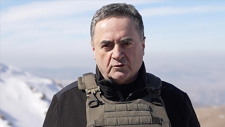 İsrail Savunma Bakanı, Suriye Cumhurbaşkanı Şara'yı hedef alarak ülkeye saldırı tehdidinde bulundu