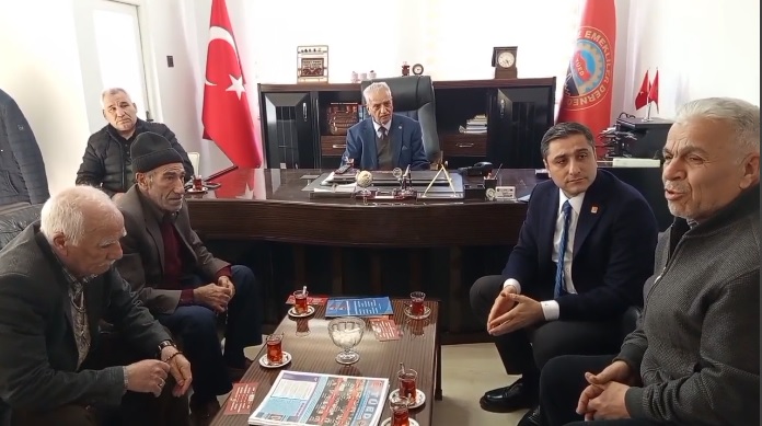 ŞANLIURFA CHP İL BAŞKANI KARADAK TÜRKİYE EMEKLİLER DERNEK BAŞKANINI  ZİYARET ETTİ