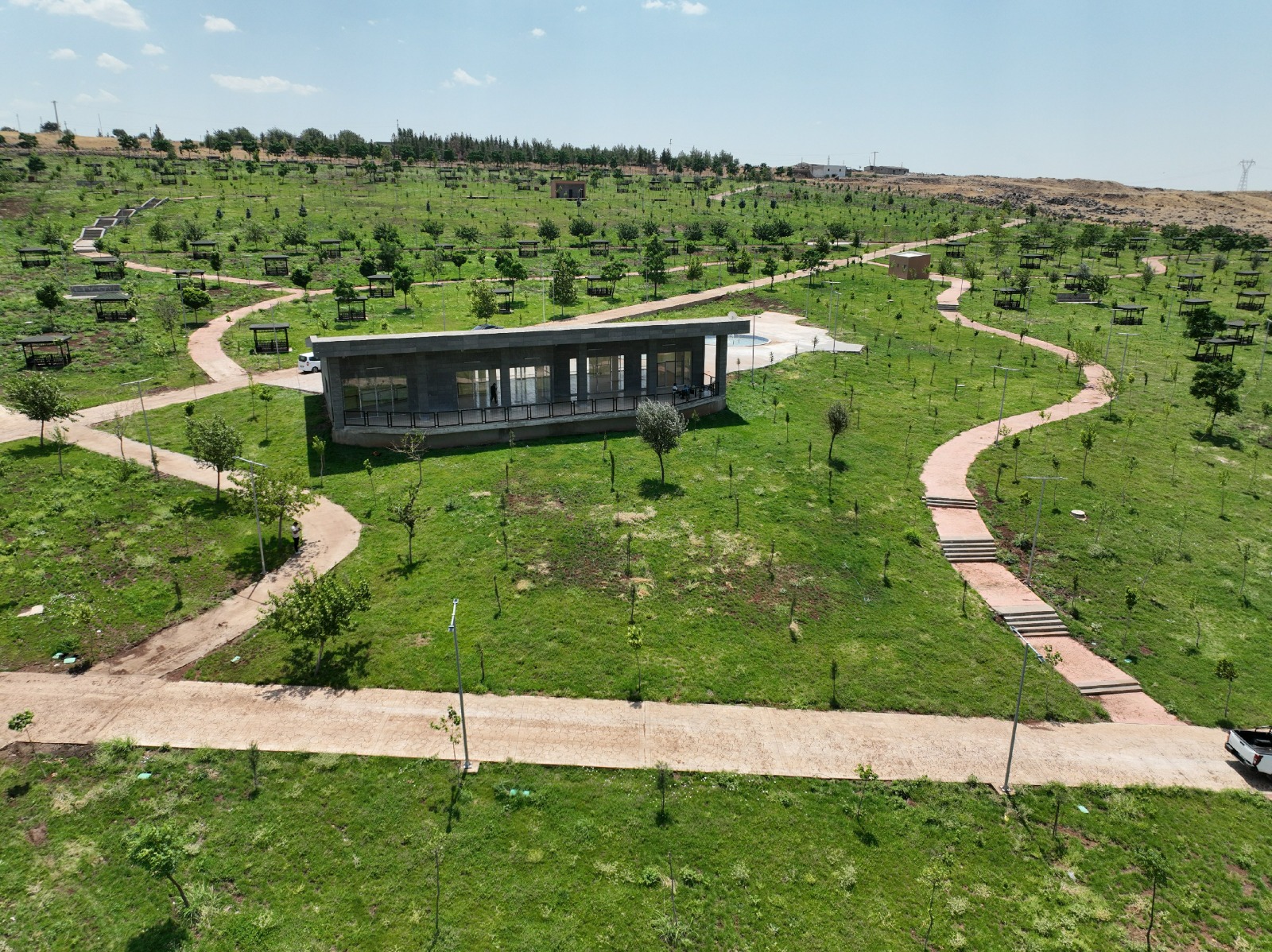 ŞANLIURFA BÜYÜKŞEHİR BELEDİYESİ’NDEN SİVEREK’E DEVASA PARK