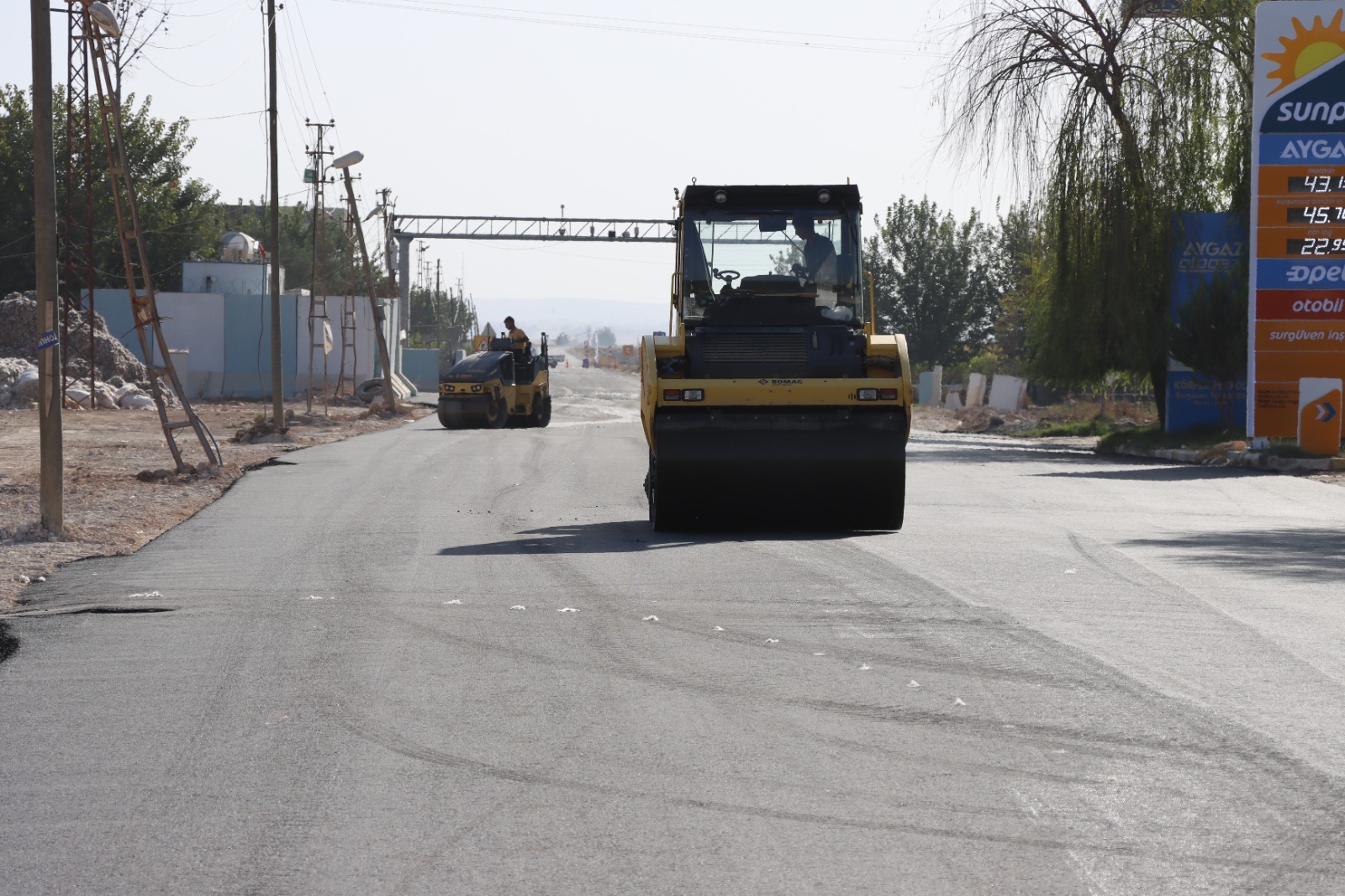 SURUÇ’TA SICAK ASFALT ÇALIŞMALARI BAŞLADI