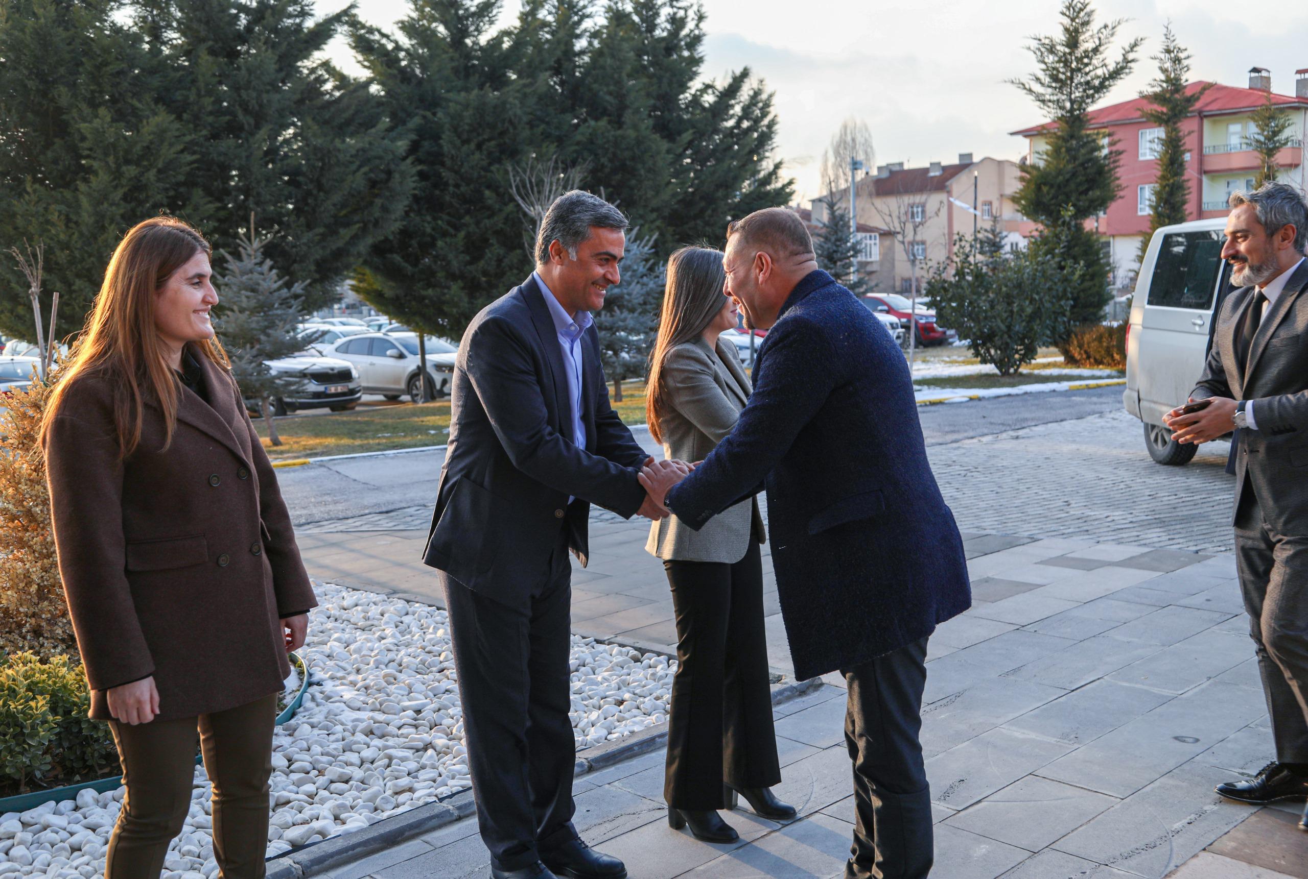 Bölge baro başkanlarından Eşbaşkan Şedal ve Zeydan’a ziyaret