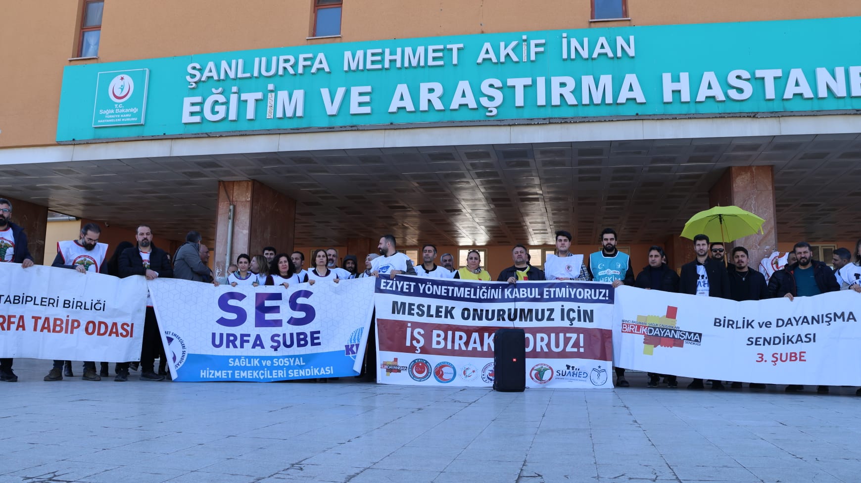 AİLE HEKİMLERİ BASIN AÇIKLAMASI:HAKLARININ İYİLEŞTİRMESİNİ İSTEDİLER