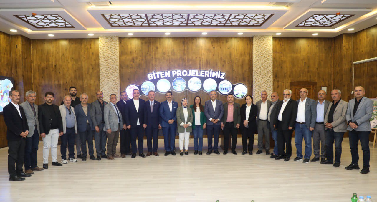 CHP Heyeti Tuşba Belediyesi Eşbaşkanlarını Ziyaret Etti