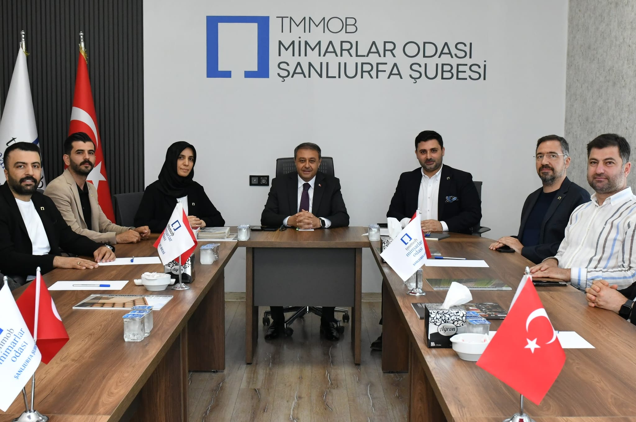 VALİ ŞILDAK, ZİRAAT ODASI VE MİMARLAR ODASINI ZİYARET ETTİ