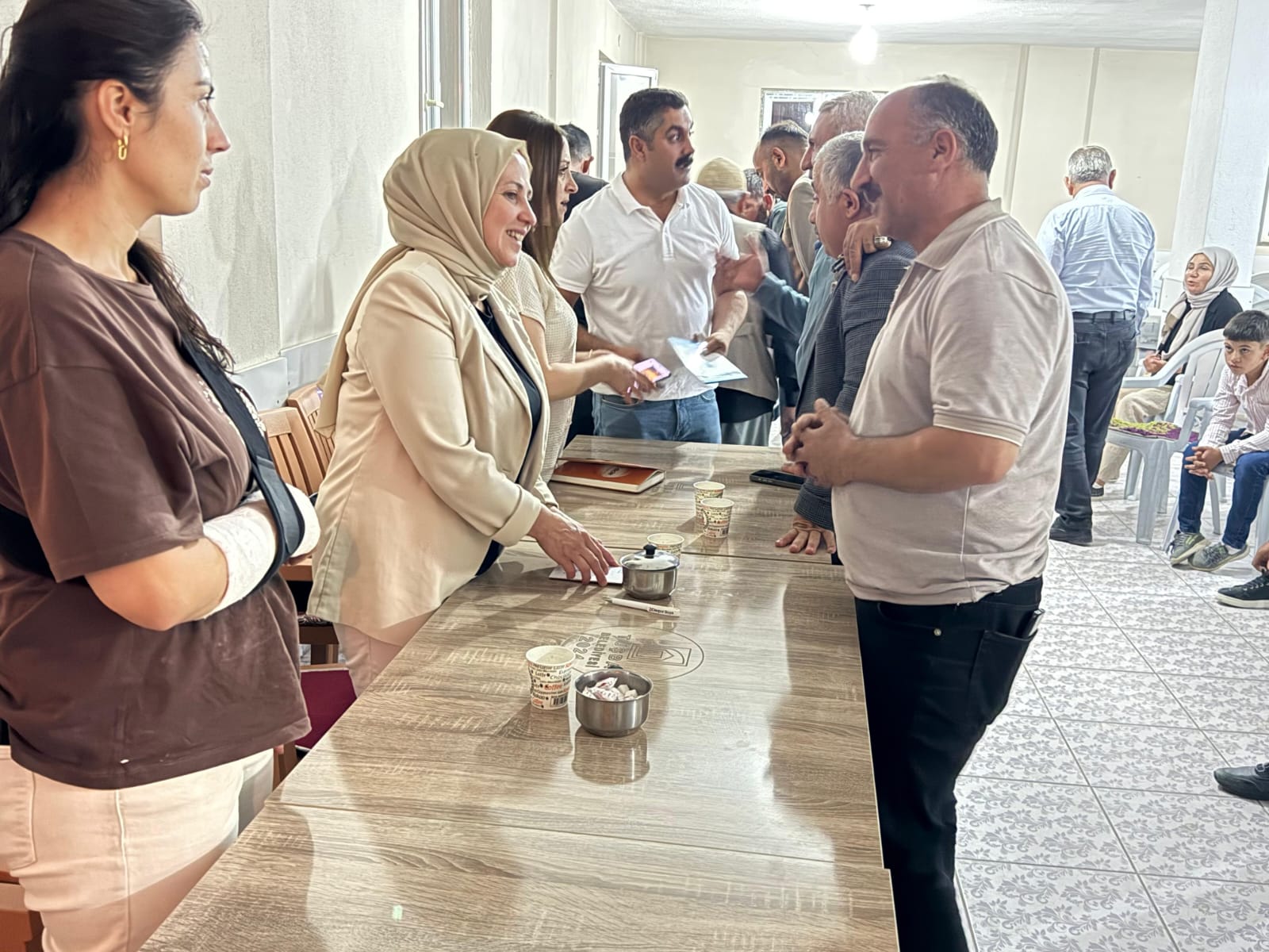 Tuşba'da Halk Toplantıları Başladı