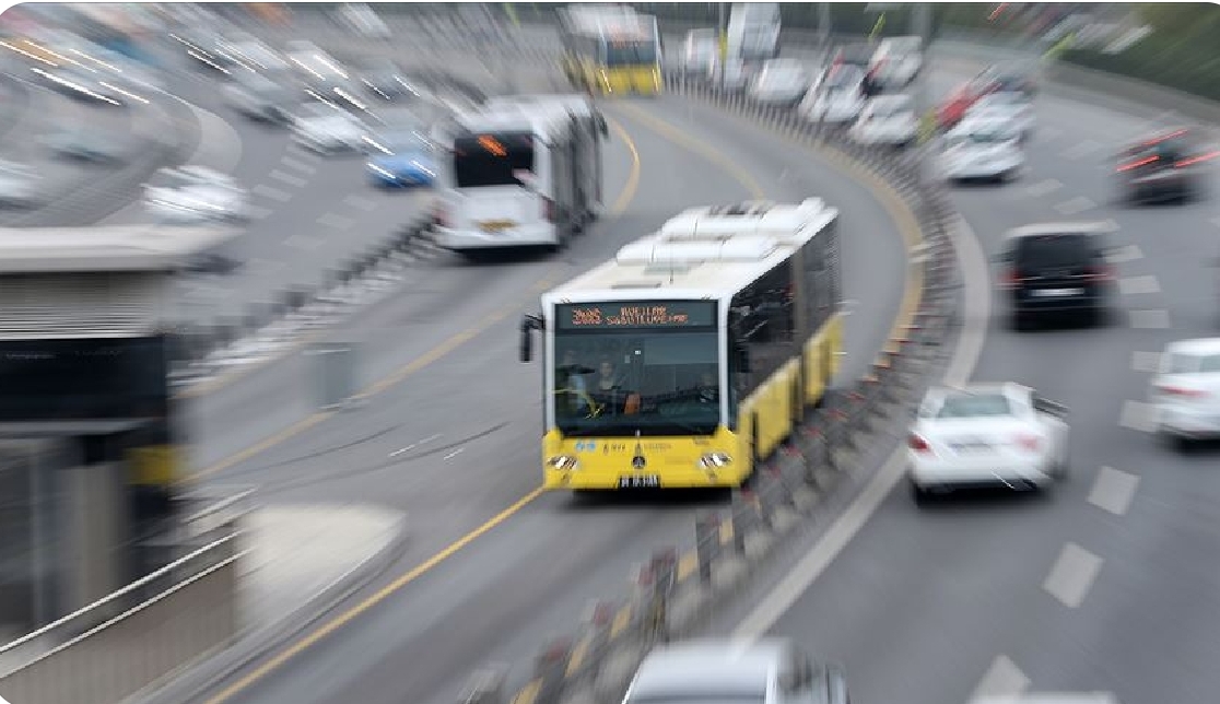 İstanbul'da şehir içi taşımacılığa %30 zam yapıldı.