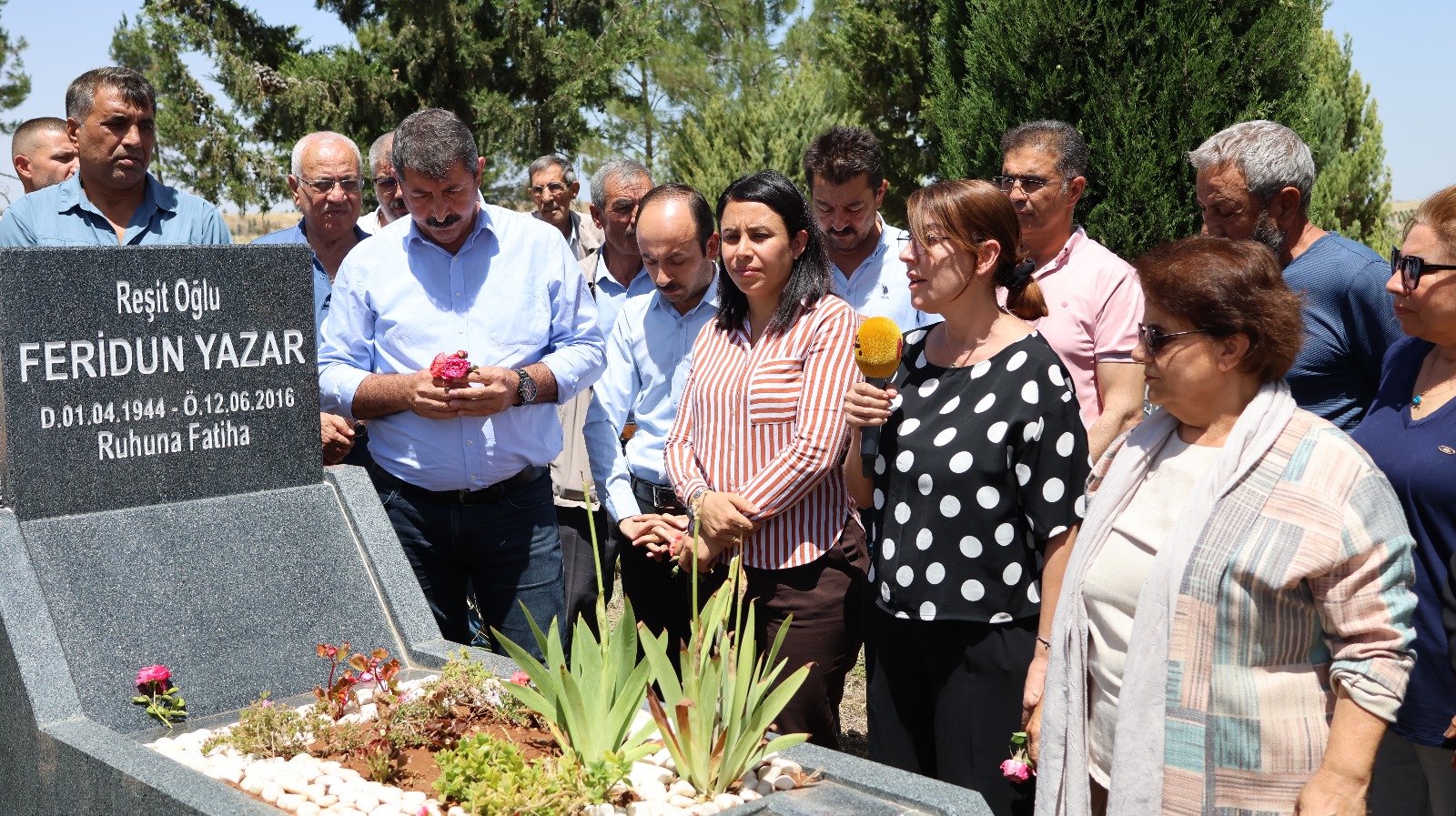 Kürd  Siyasetçi  Feridun Yazar mezarı başında anıldı