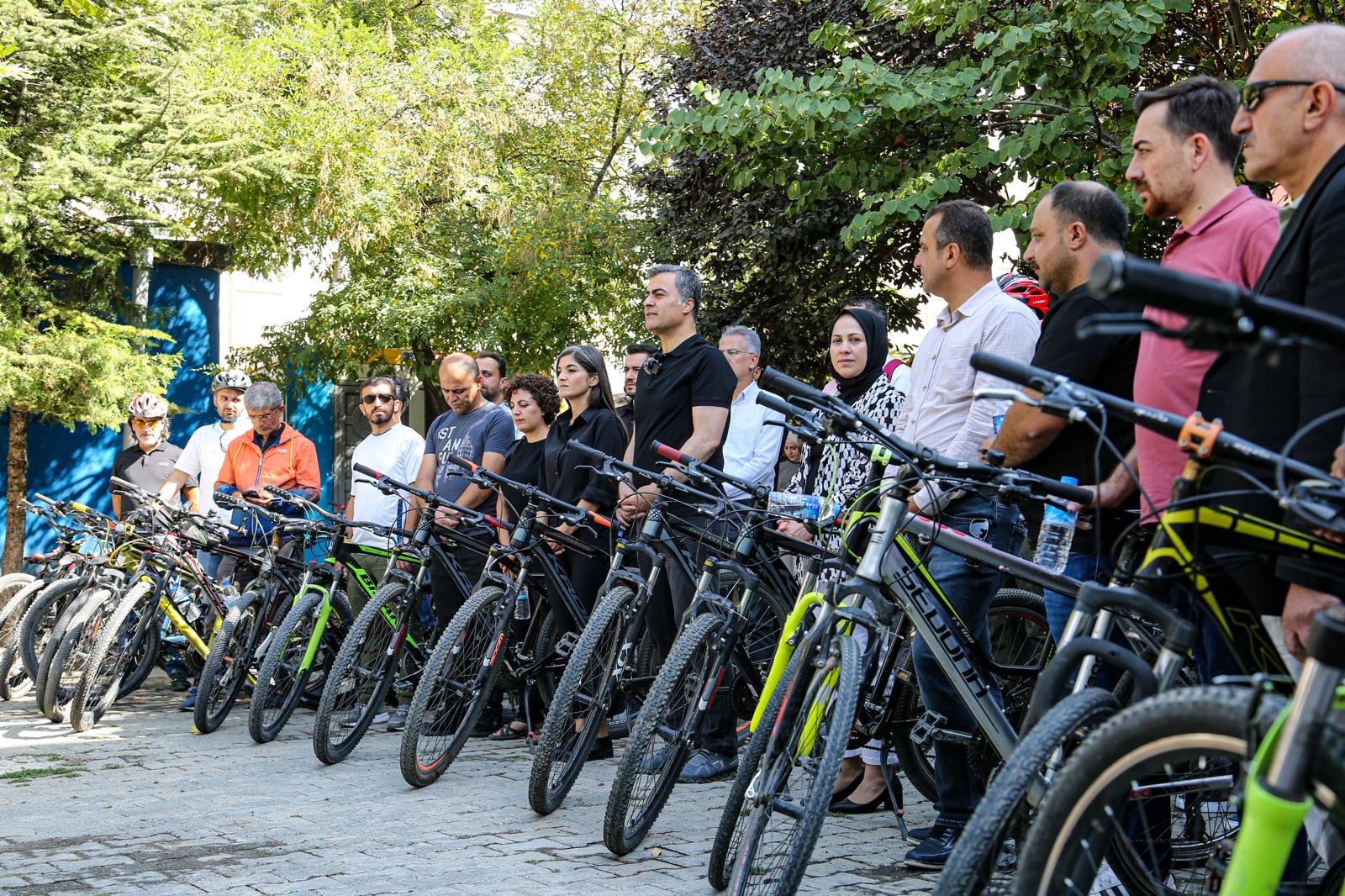 Eşbaşkanlar yaşanabilir bir Van için pedal çevirdi