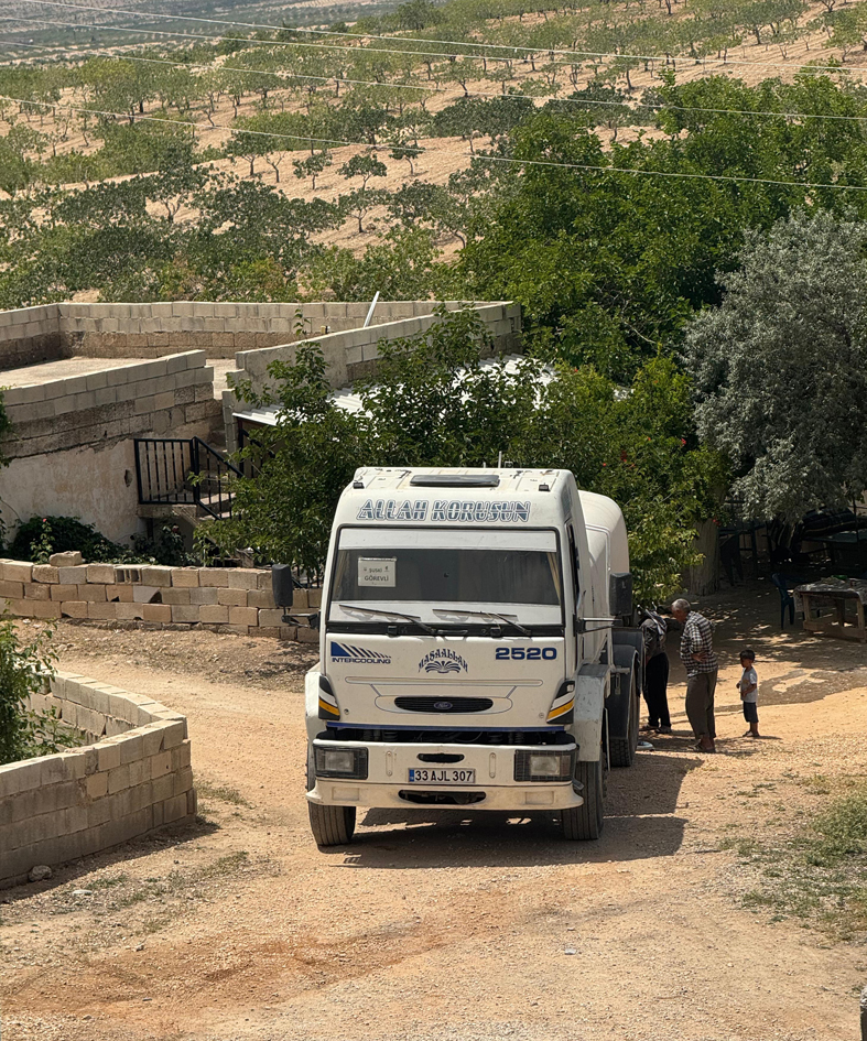 Divriği Köyünde Su Krizi: ŞUSKİ Birecik Şubesi 900 TL Karşılığında Su Temin Ediyor