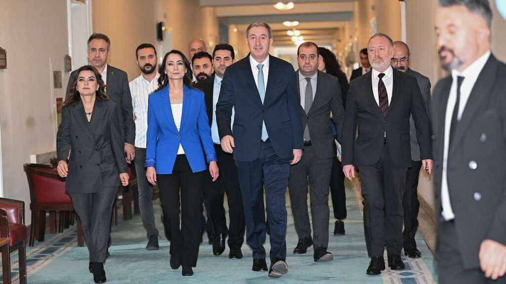 AK Parti heyeti ile DEM Parti görüşmesi başladı