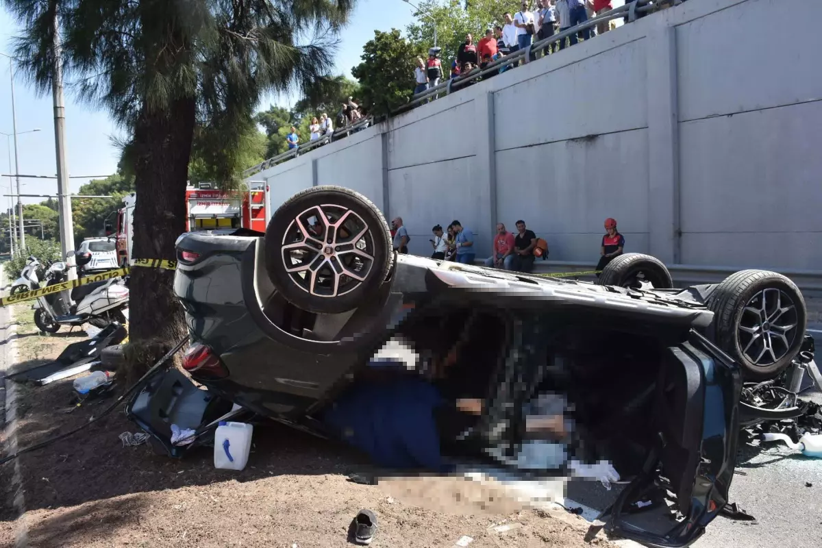 İzmir'de Köprüden Düşen Araçta 3 Ölü